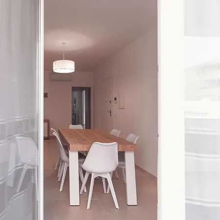 Alessia In Wonderland Alghero