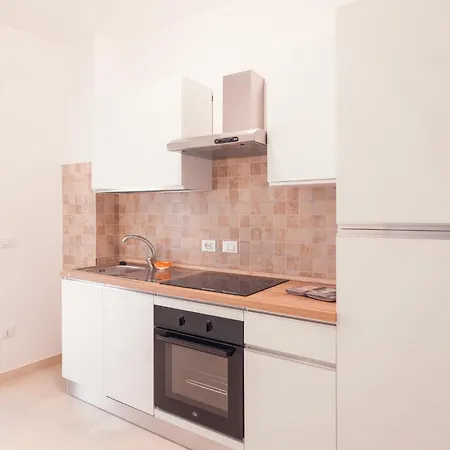 Alessia In Wonderland Alghero